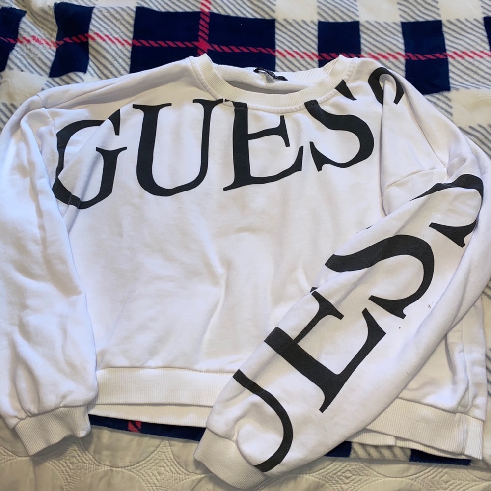 GUESS long sleeve sweater size medium